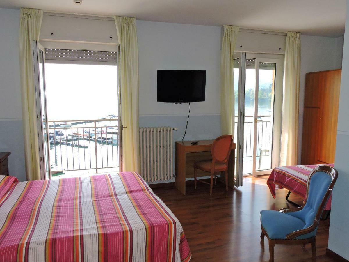 Hotel Capri Леса Екстер'єр фото
